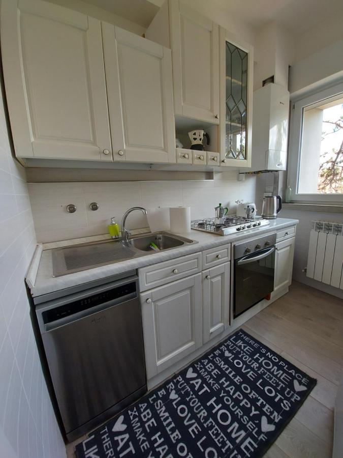 La Pineta - Delightful Small Apartment Near The City Center LʼAquila Eksteriør bilde