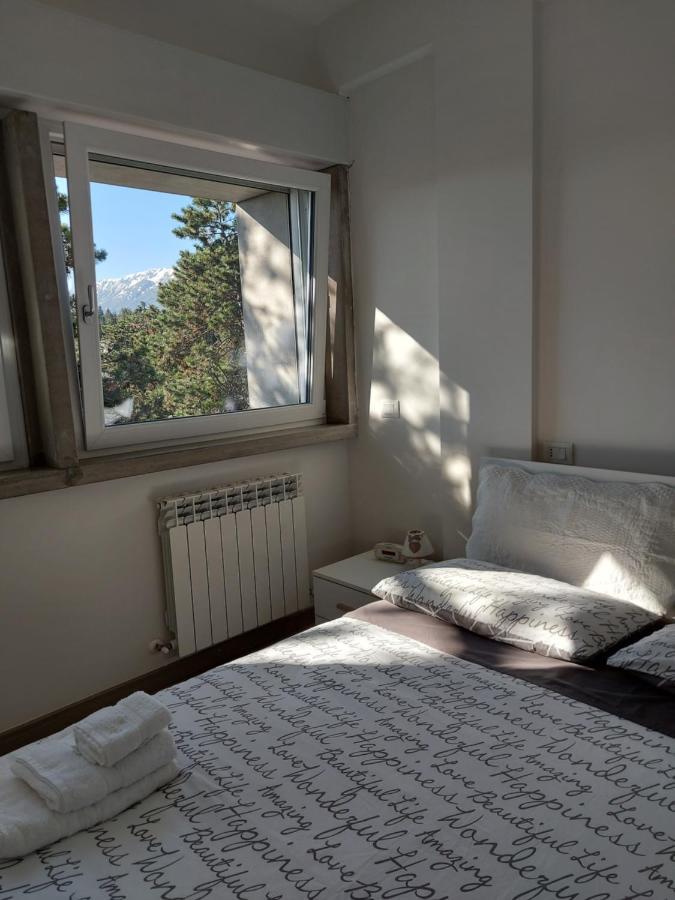 La Pineta - Delightful Small Apartment Near The City Center LʼAquila Eksteriør bilde
